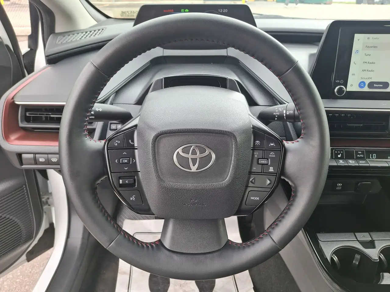 Toyota Prius снимка Toyota Prius