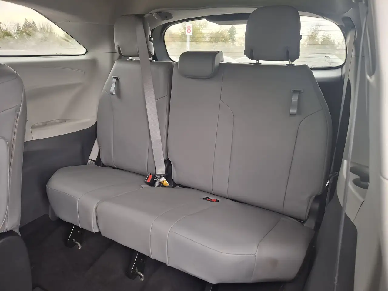 Toyota Sienna fotografie Toyota Sienna