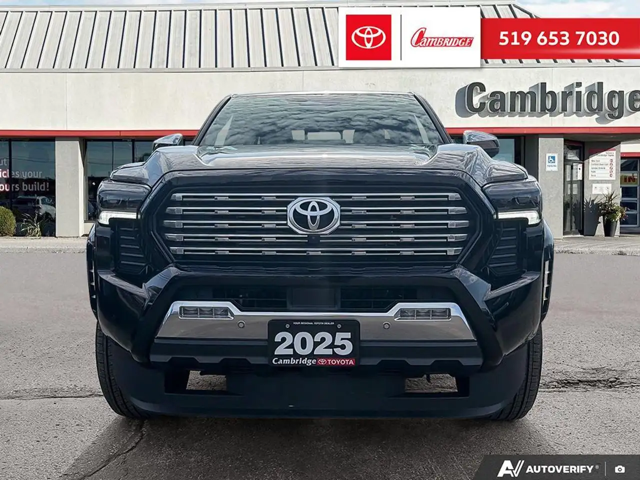 Toyota Tacoma снимка Toyota Tacoma