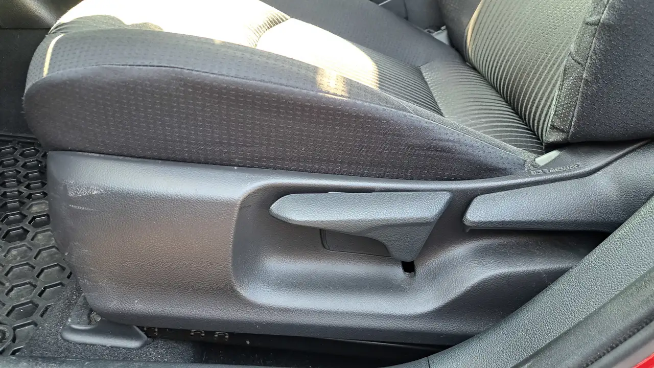Toyota Prius Prime photo Toyota Prius Prime