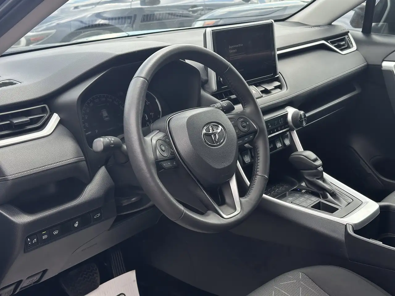 Toyota RAV 4 снимка Toyota RAV 4