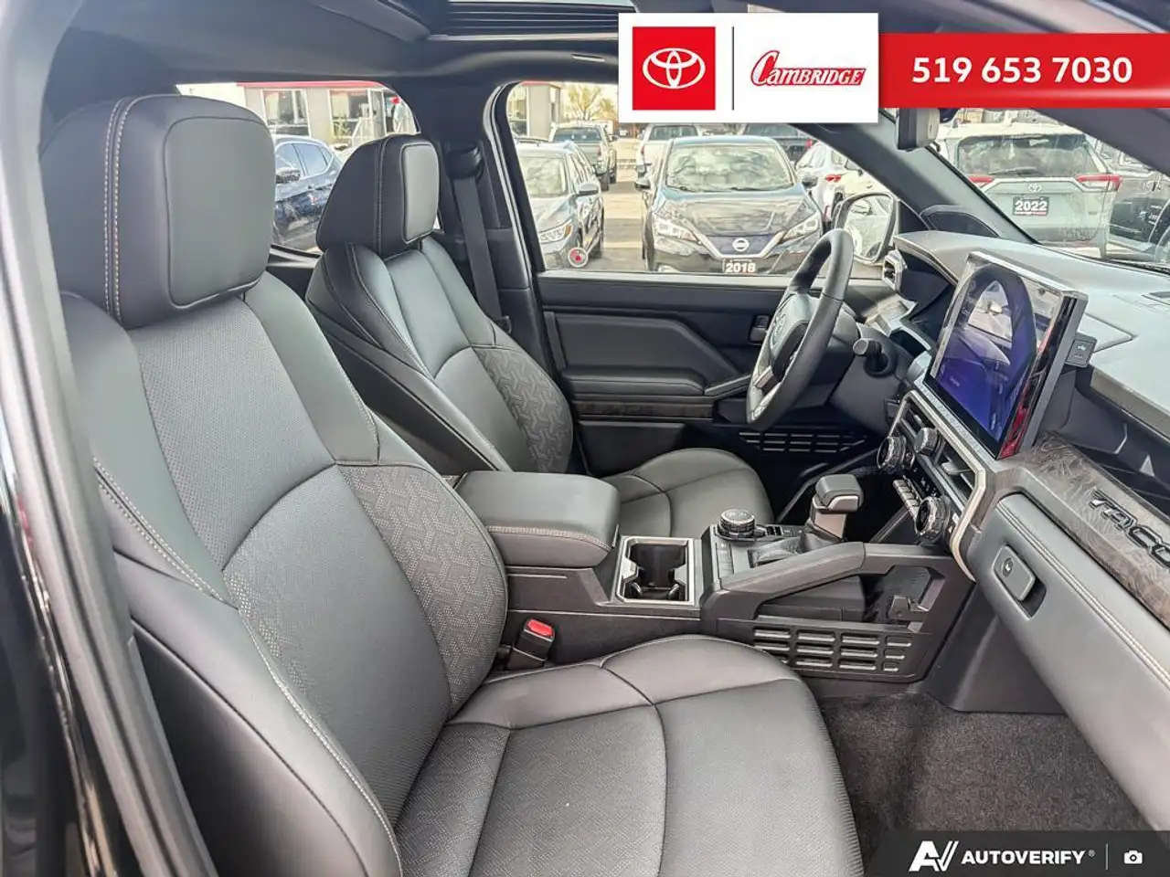 Toyota Tacoma снимка Toyota Tacoma