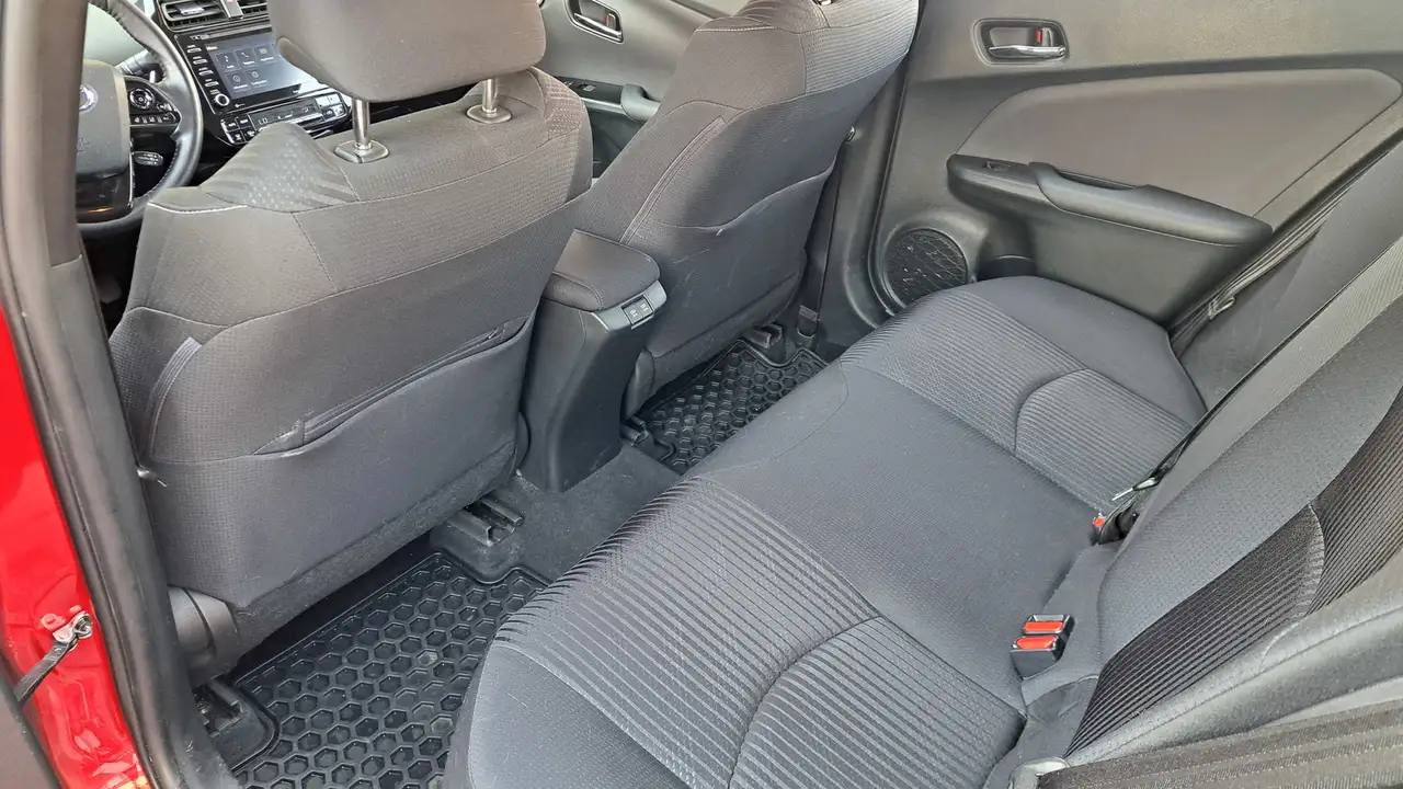 Toyota Prius Prime photo Toyota Prius Prime