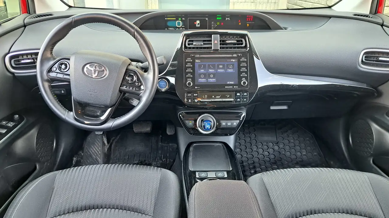 Toyota Prius Prime photo Toyota Prius Prime