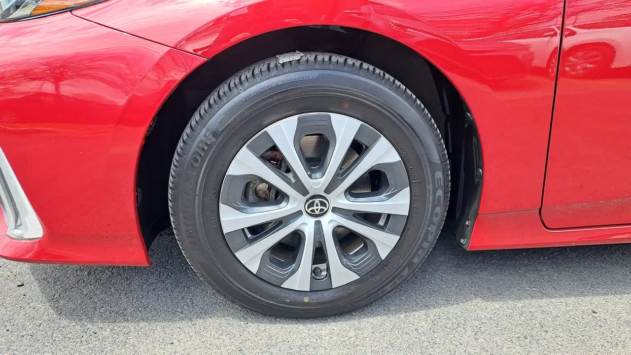 Toyota Prius Prime photo Toyota Prius Prime