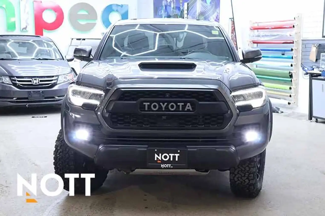 Toyota Tacoma fotografie Toyota Tacoma