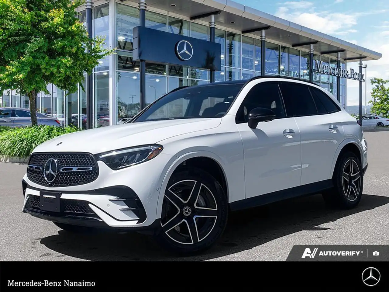 Mercedes-Benz GLC снимка Mercedes-Benz GLC