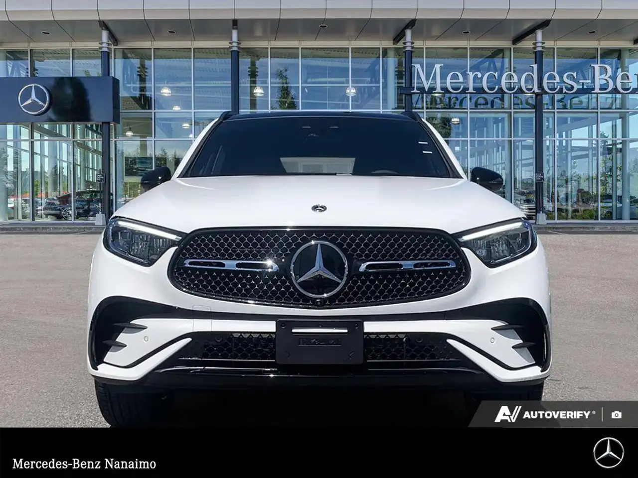 Mercedes-Benz GLC снимка Mercedes-Benz GLC