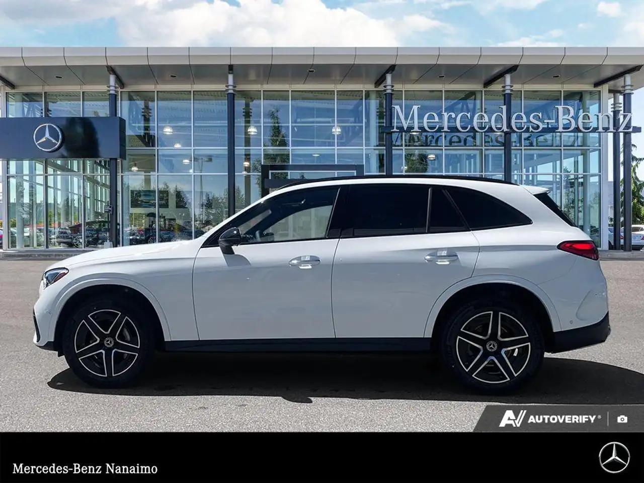 Mercedes-Benz GLC снимка Mercedes-Benz GLC