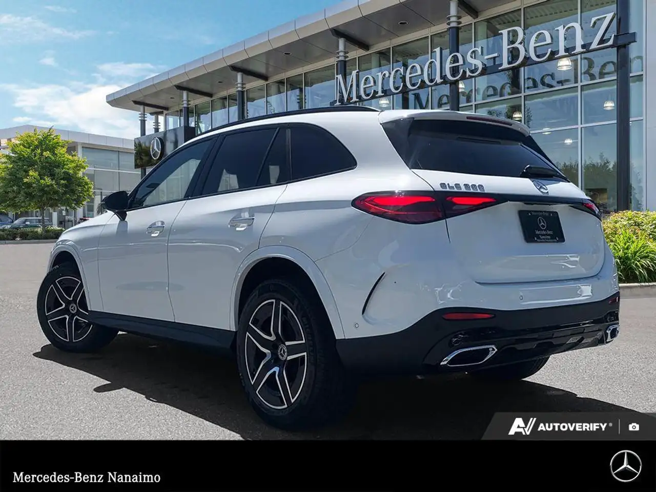 Mercedes-Benz GLC снимка Mercedes-Benz GLC