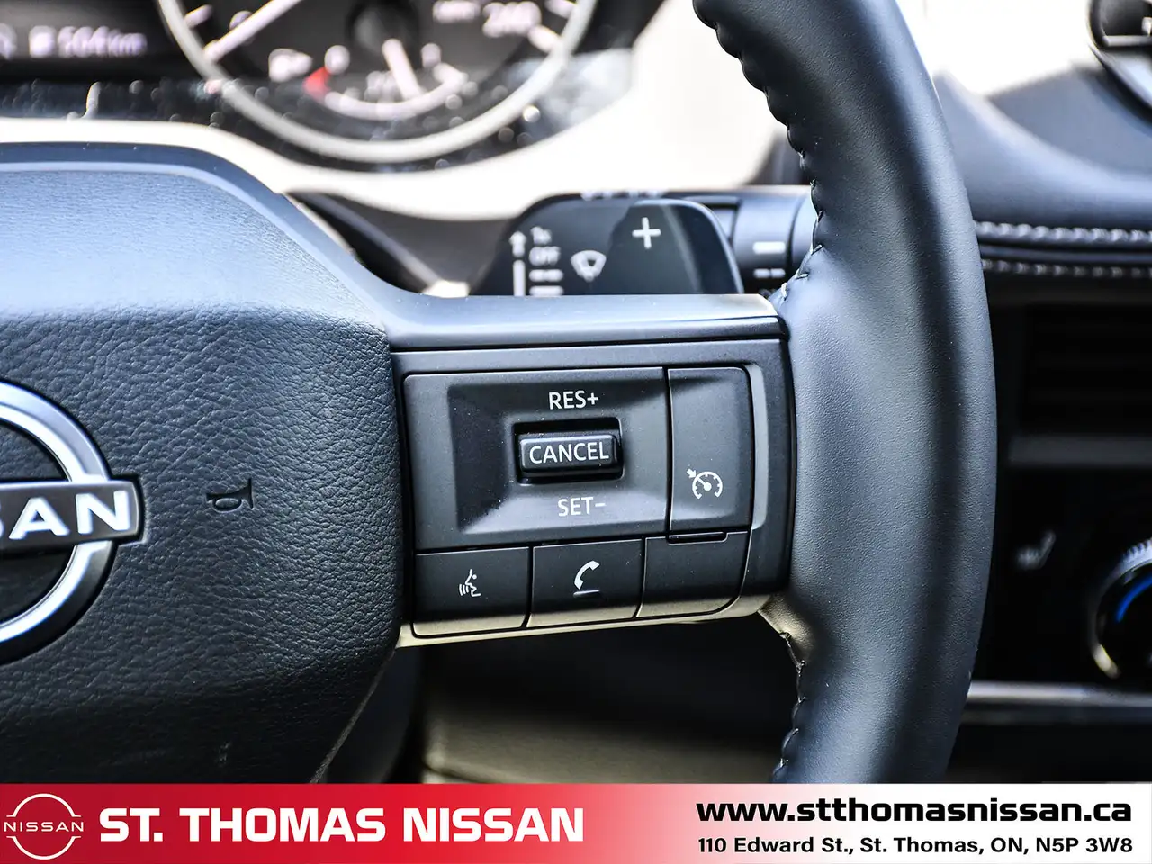 Nissan Rogue fotografie Nissan Rogue
