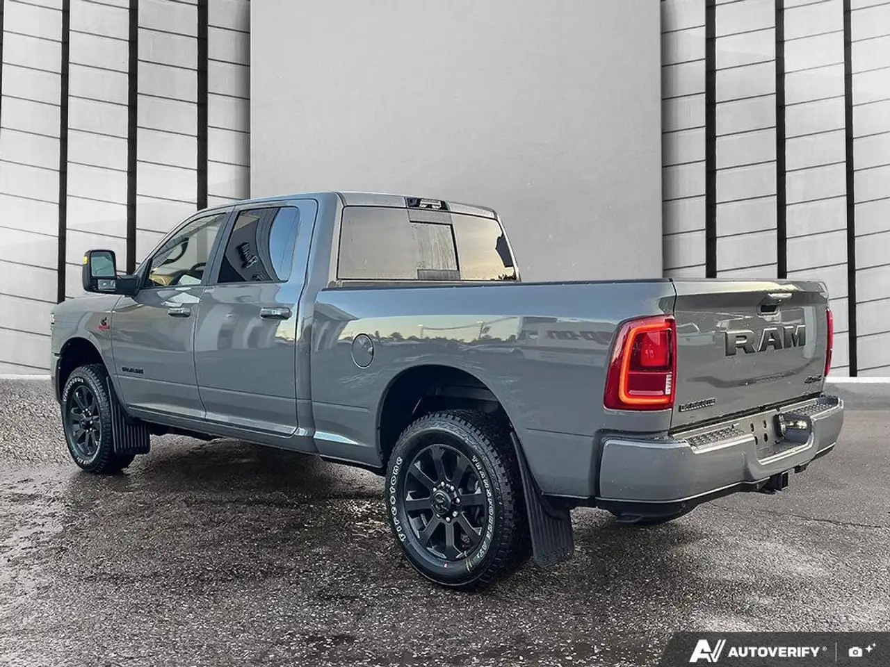 RAM 3500 снимка RAM 3500