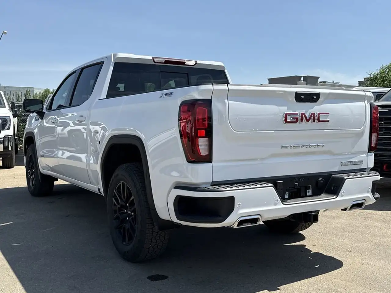 GMC Sierra 1500 снимка GMC Sierra 1500
