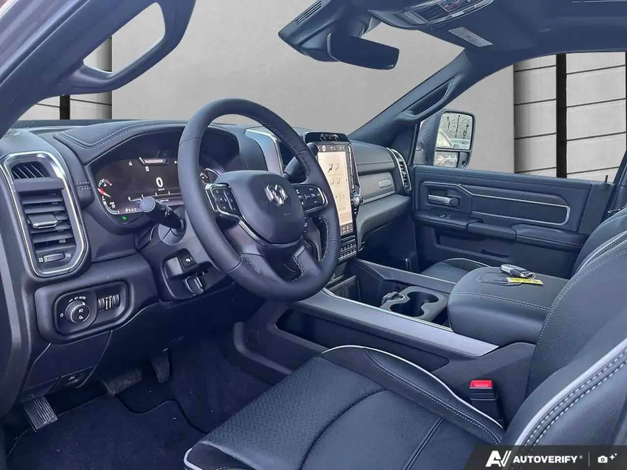 RAM 3500 снимка RAM 3500