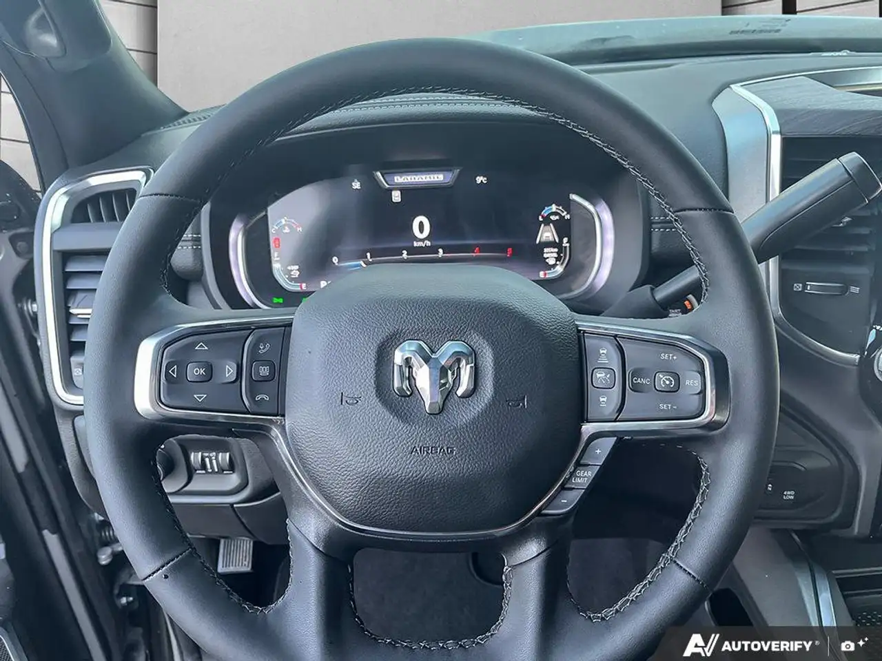 RAM 3500 снимка RAM 3500