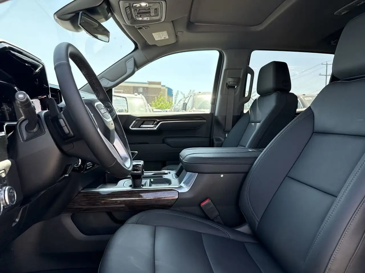 GMC Sierra 1500 снимка GMC Sierra 1500