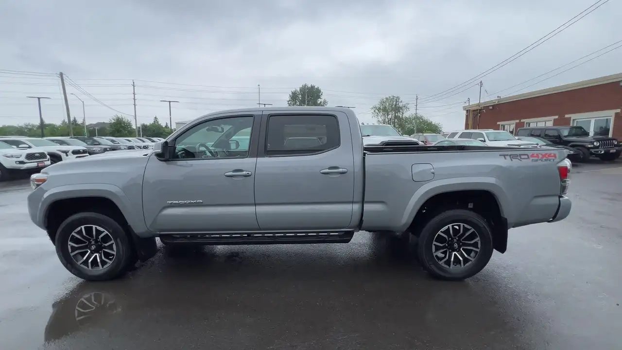 Toyota Tacoma photo Toyota Tacoma