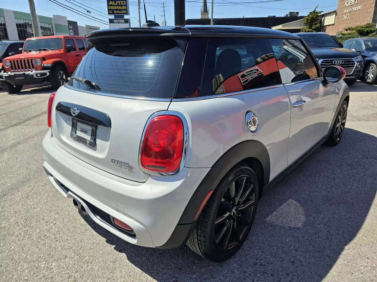 MINI 3 Door снимка MINI 3 Door