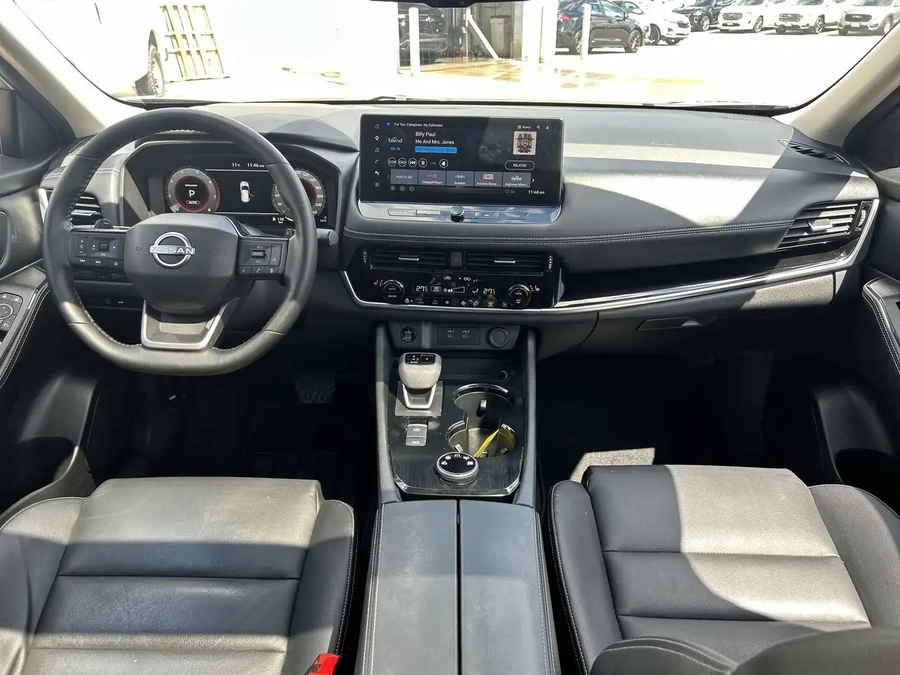 Nissan Rogue fotografie Nissan Rogue