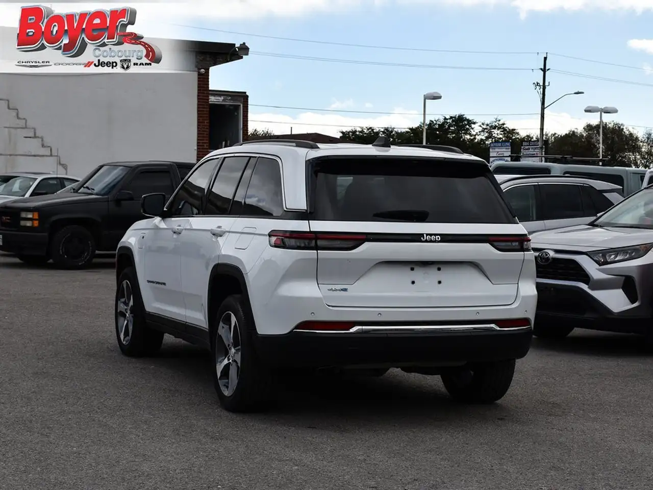 Jeep Grand Cherokee снимка Jeep Grand Cherokee