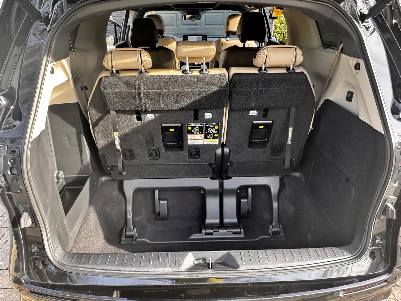 Toyota Sienna снимка Toyota Sienna
