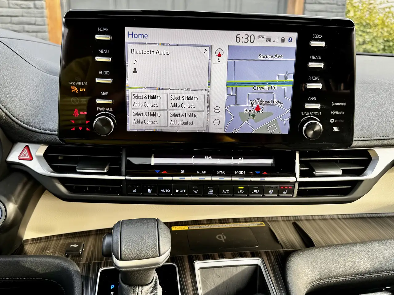 Toyota Sienna снимка Toyota Sienna