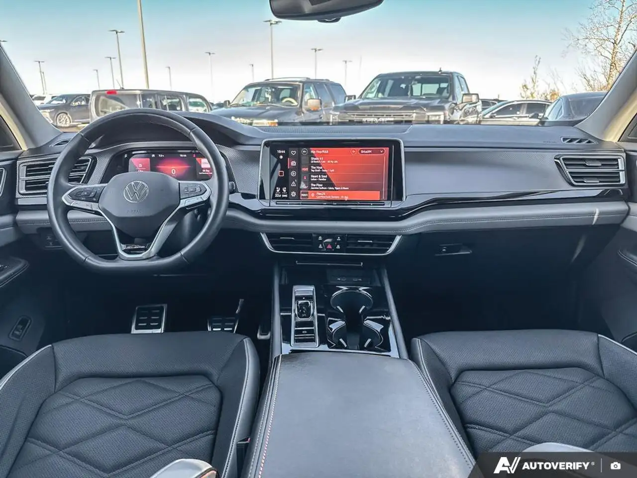 Volkswagen Atlas снимка Volkswagen Atlas