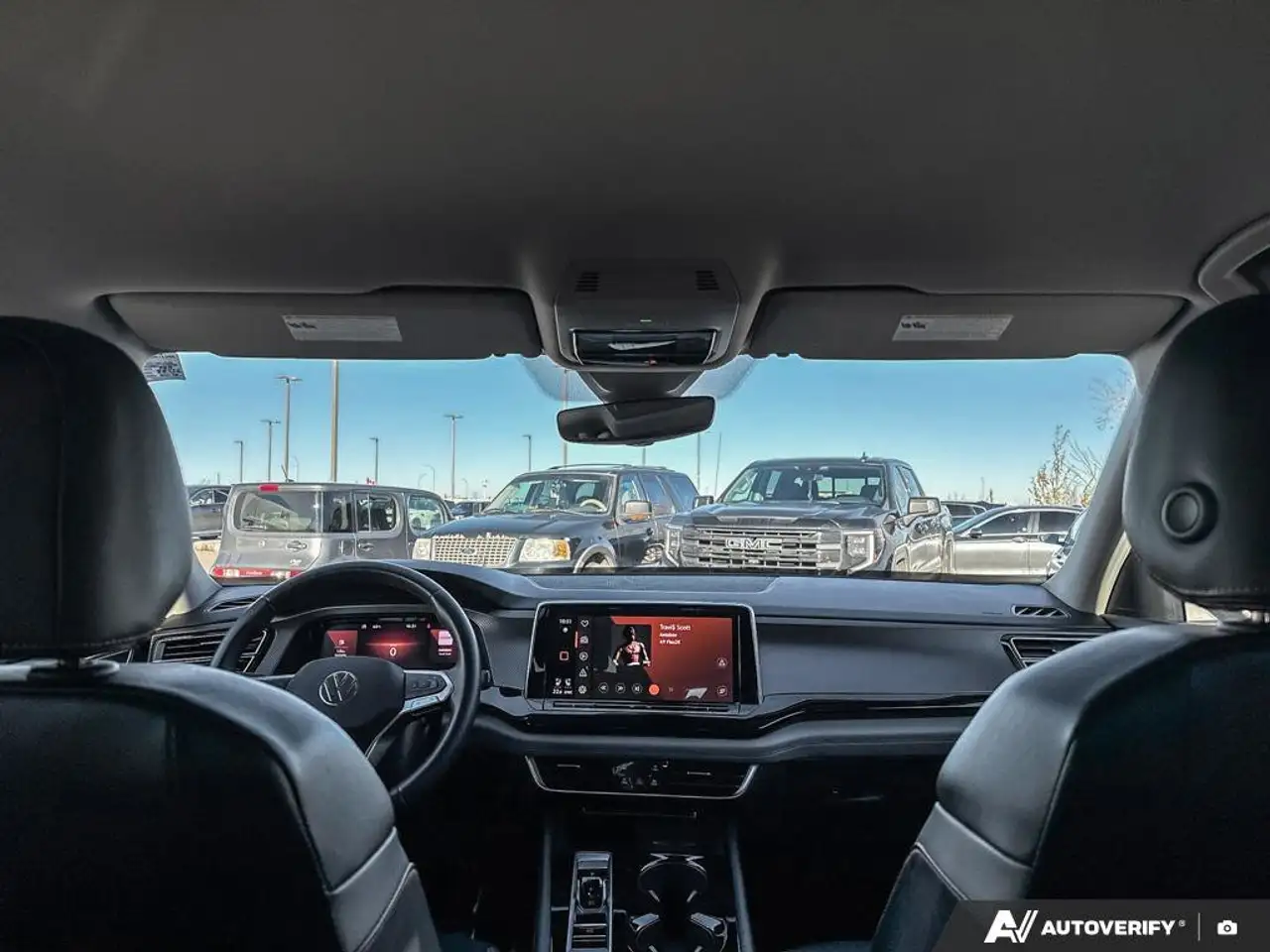 Volkswagen Atlas снимка Volkswagen Atlas