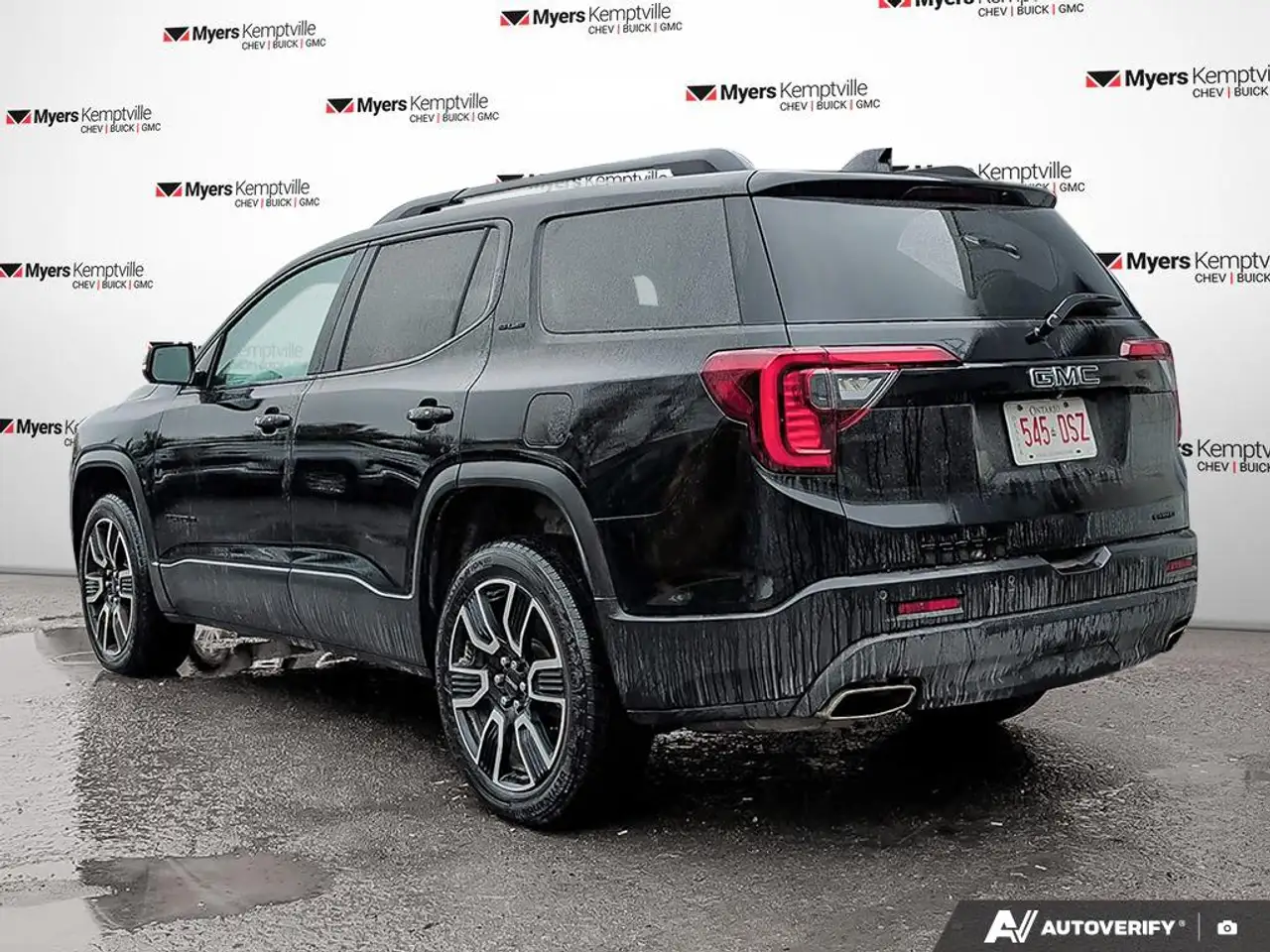 GMC Acadia photo GMC Acadia
