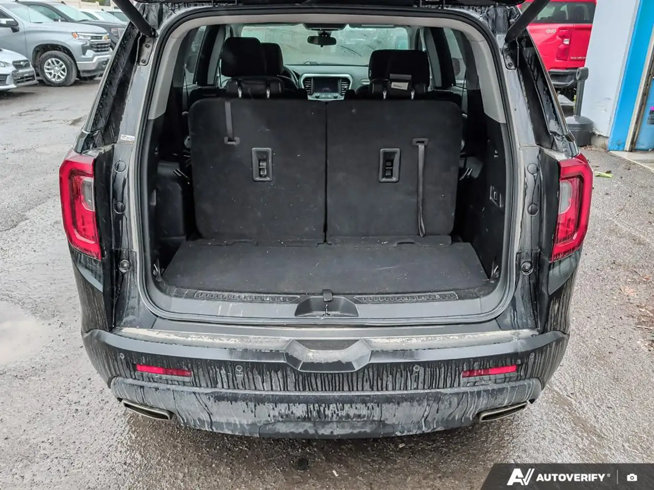 GMC Acadia photo GMC Acadia