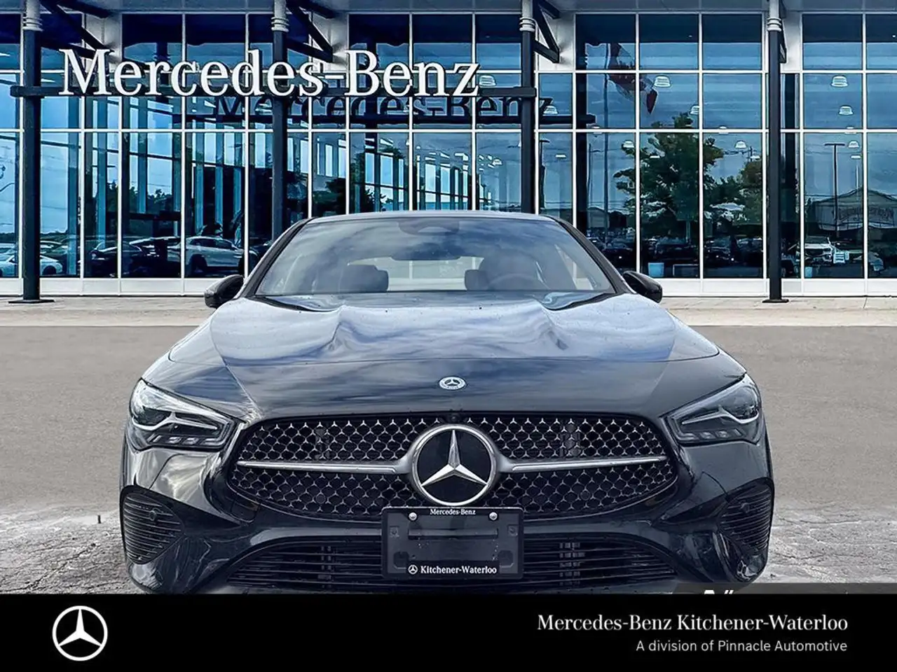 Mercedes-Benz CLA снимка Mercedes-Benz CLA
