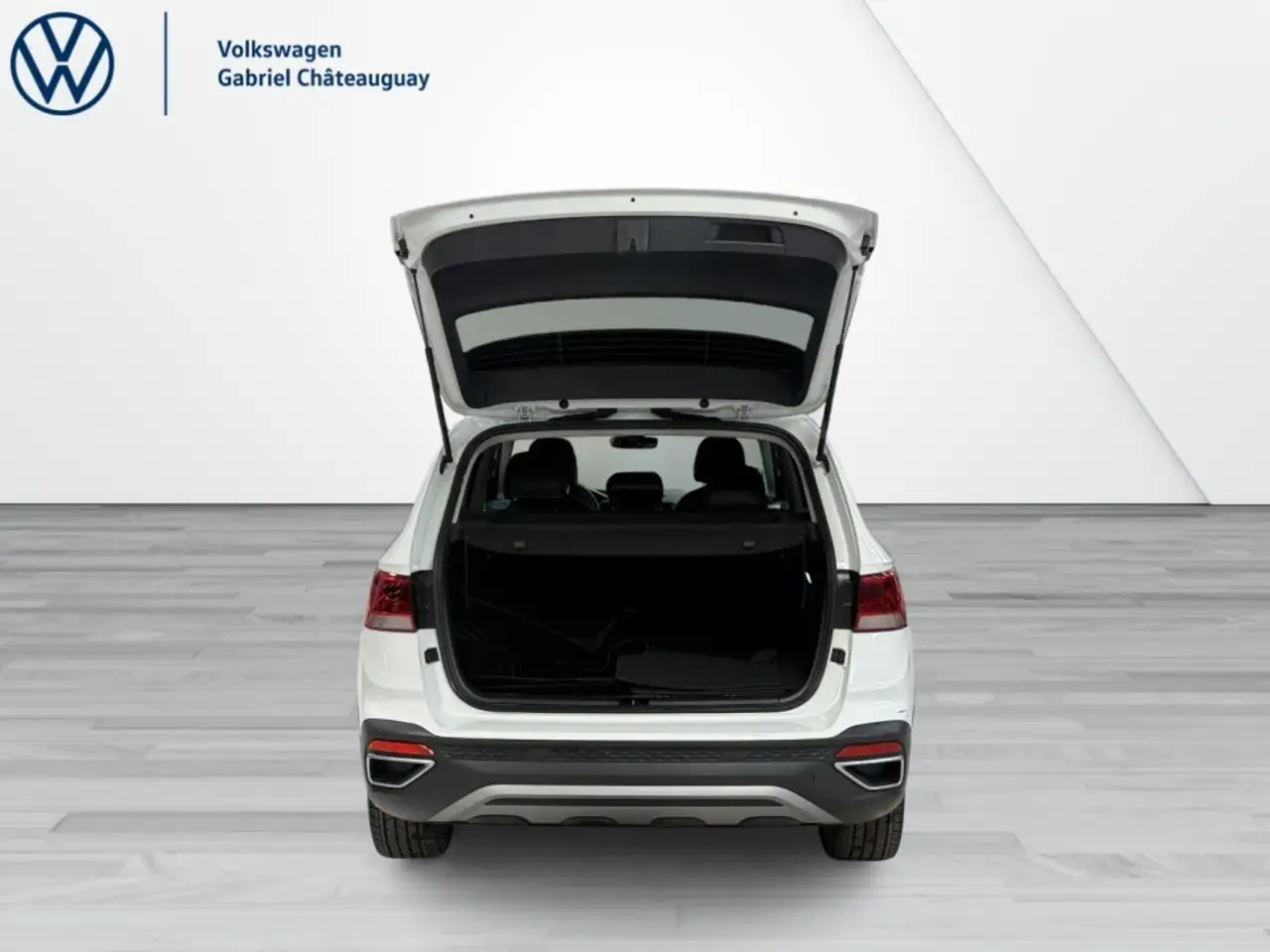 Volkswagen Taos снимка Volkswagen Taos