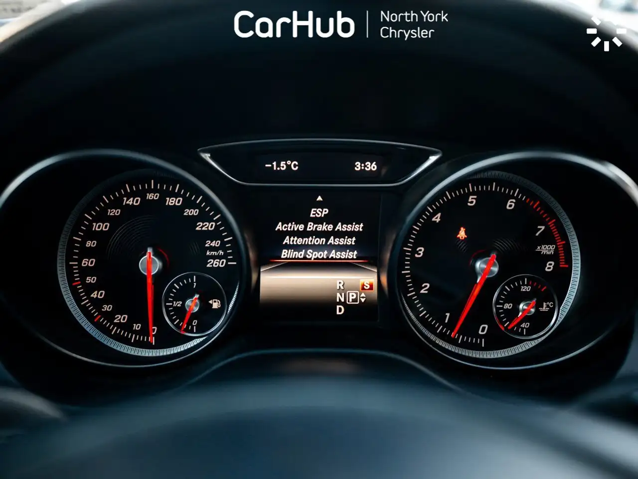 Mercedes-Benz CLA снимка Mercedes-Benz CLA