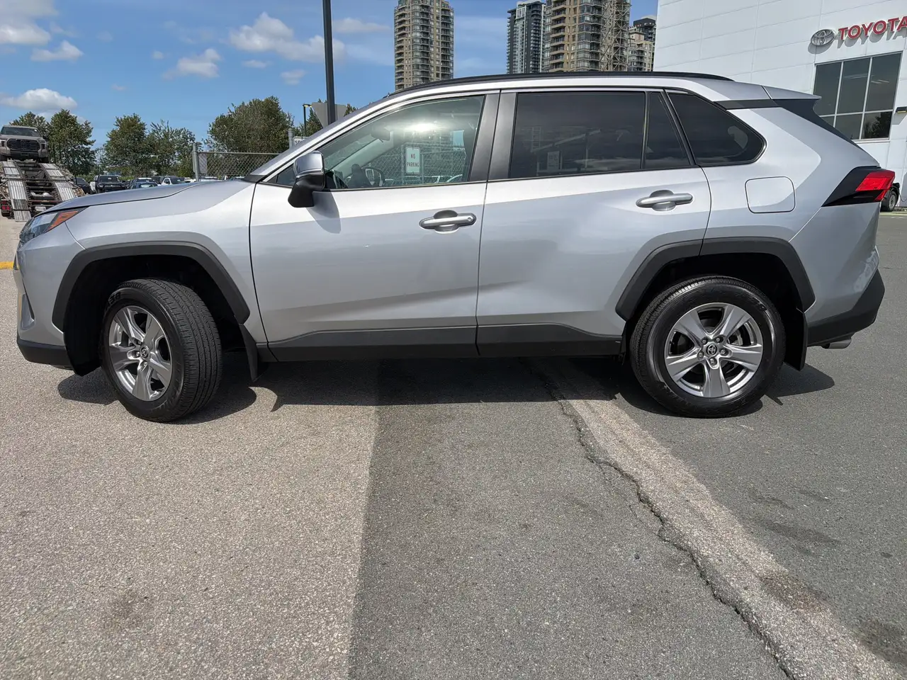 Toyota RAV 4 снимка Toyota RAV 4