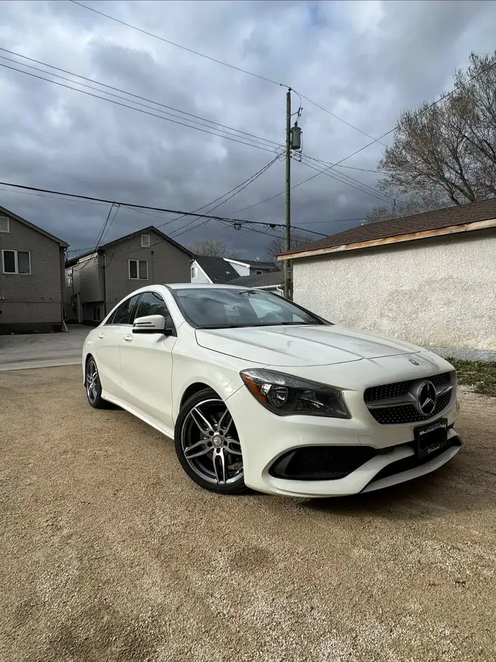 Mercedes-Benz CLA fotografie Mercedes-Benz CLA