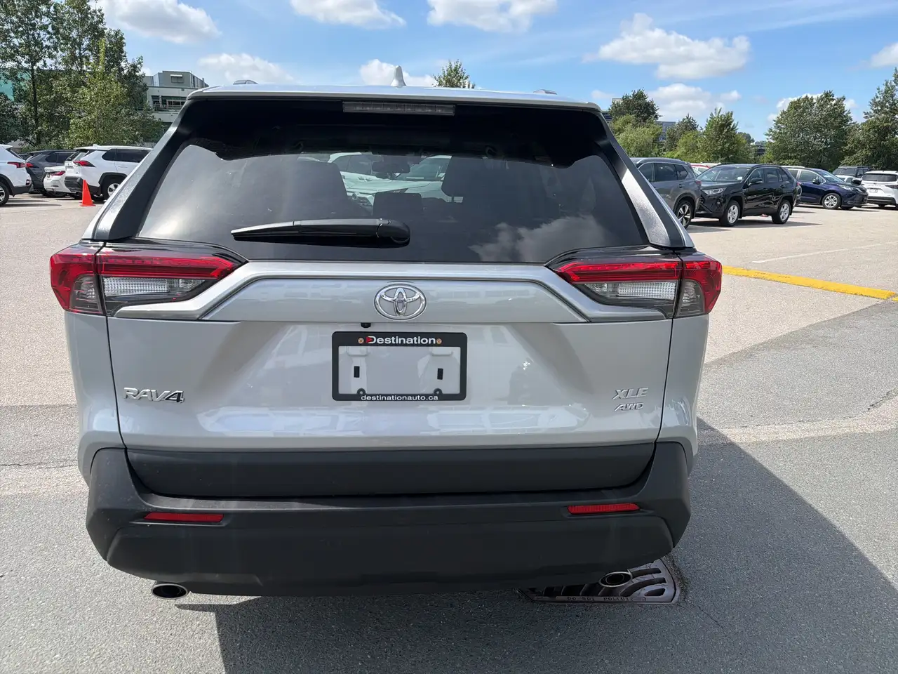 Toyota RAV 4 снимка Toyota RAV 4