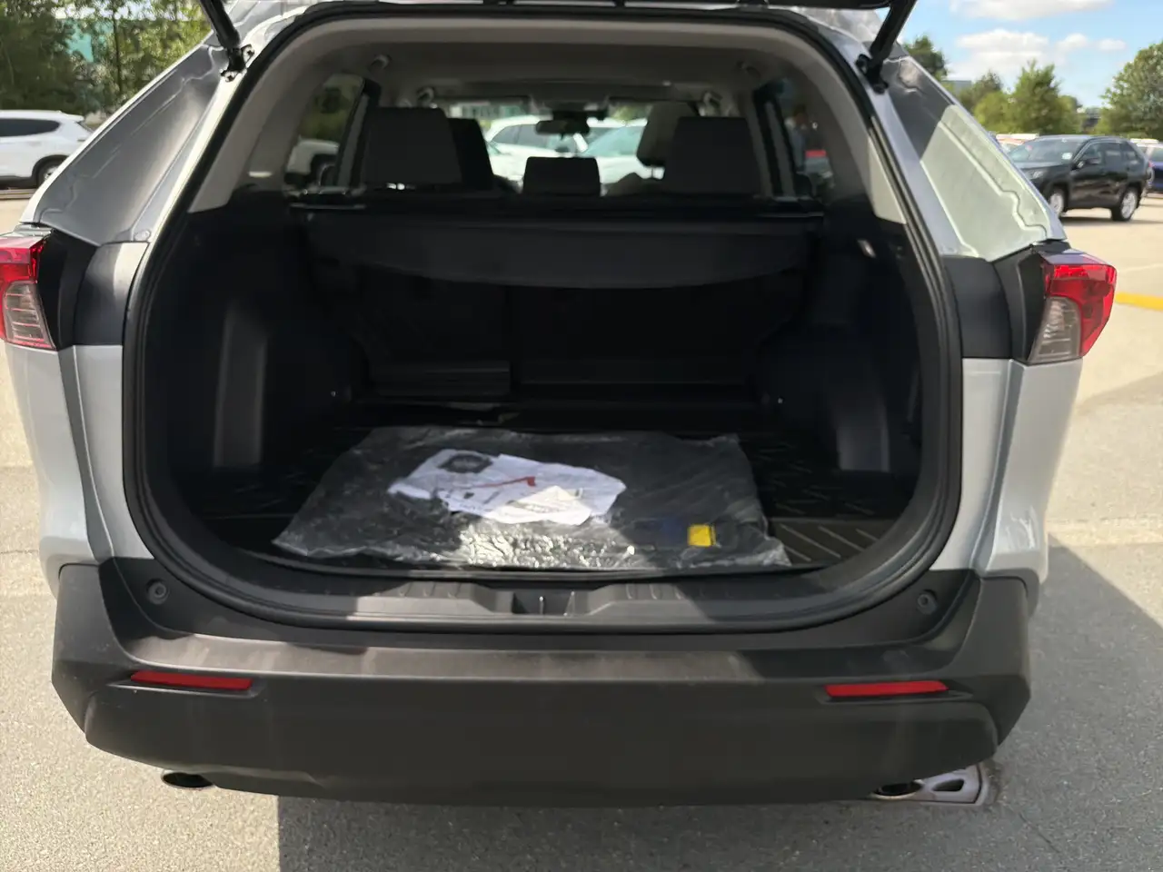 Toyota RAV 4 снимка Toyota RAV 4