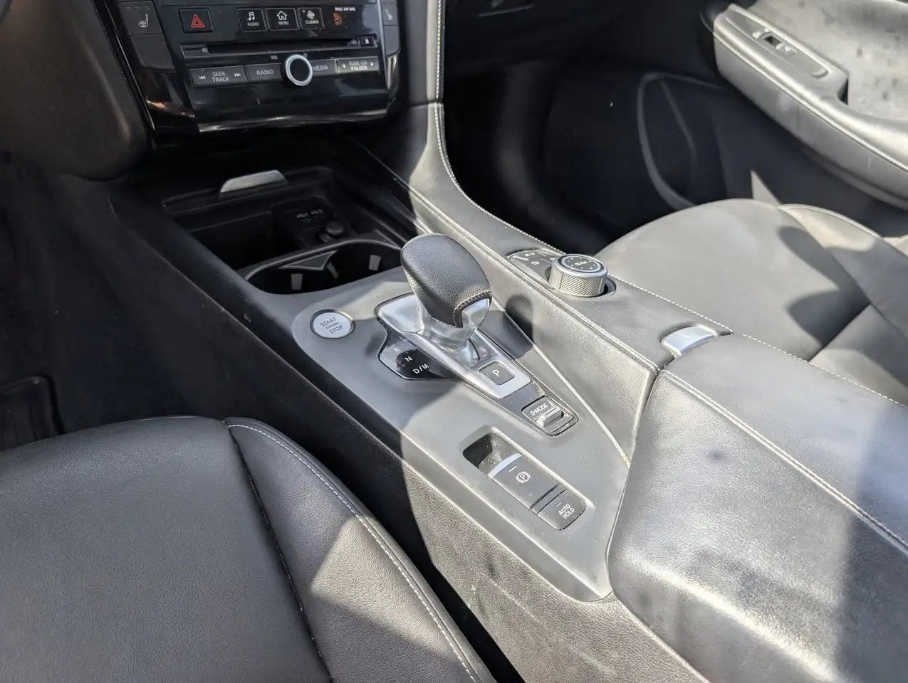 Infiniti QX50 снимка Infiniti QX50