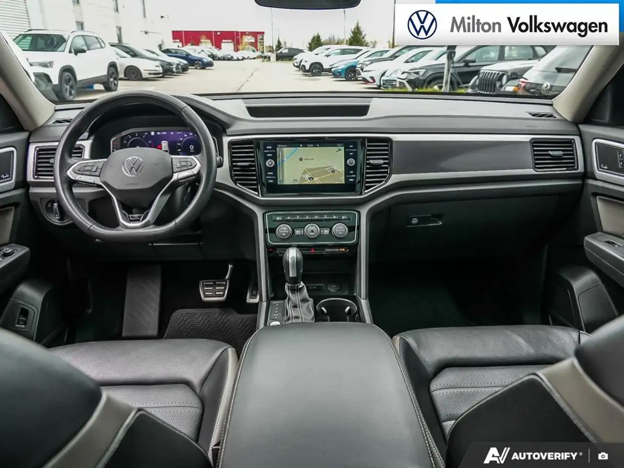 Volkswagen Atlas снимка Volkswagen Atlas