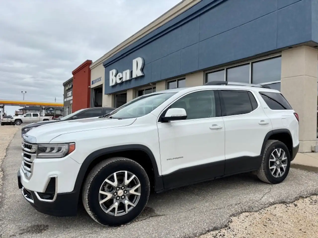 2023 GMC Acadia