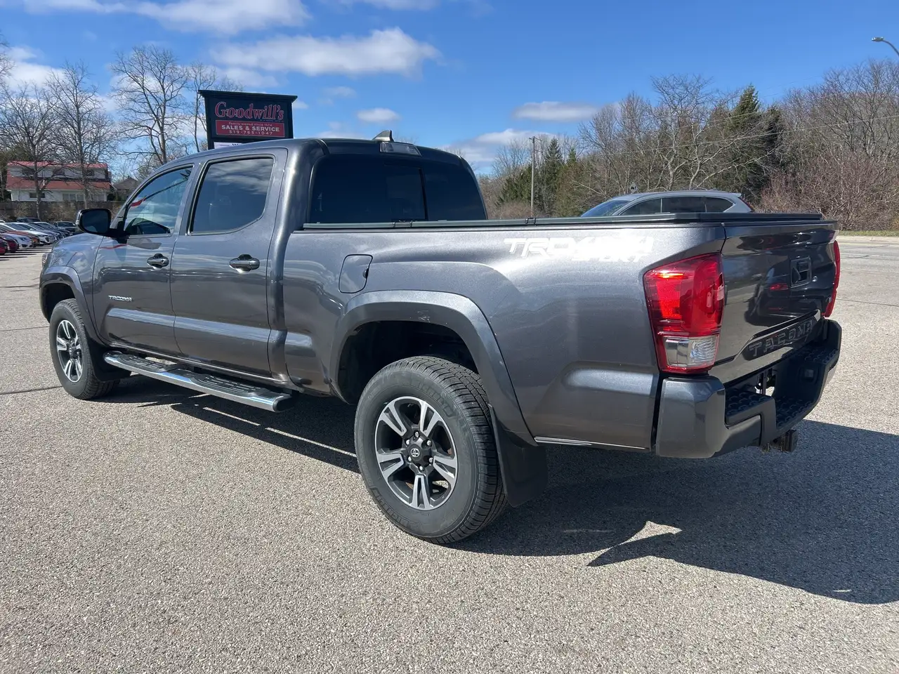 Toyota Tacoma снимка Toyota Tacoma
