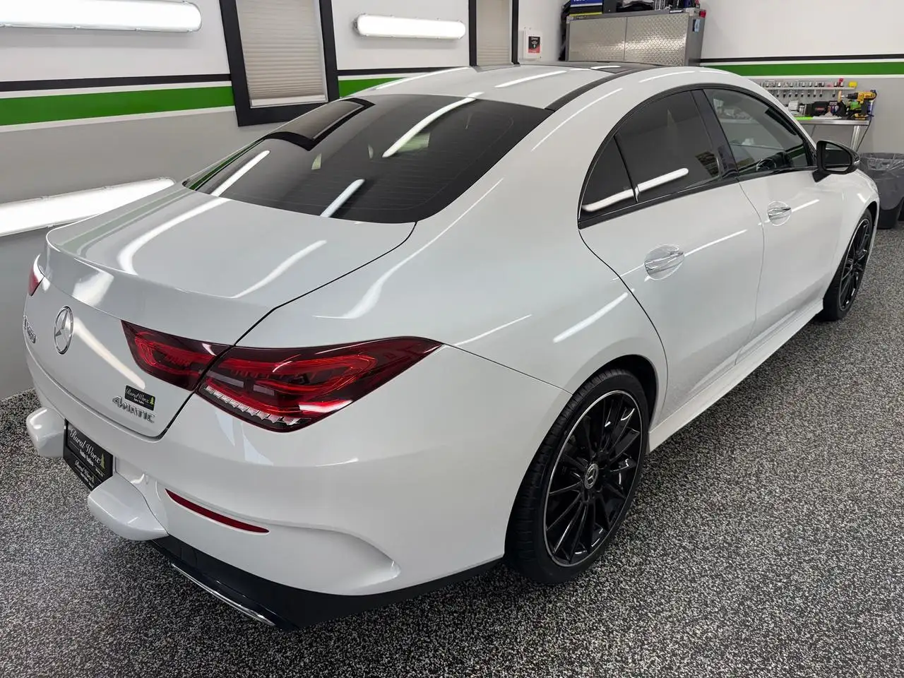 Mercedes-Benz CLA снимка Mercedes-Benz CLA