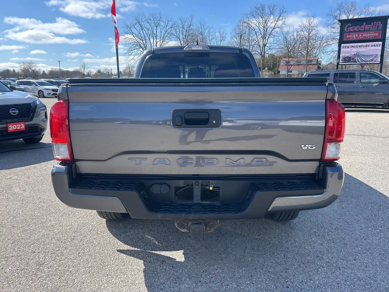 Toyota Tacoma снимка Toyota Tacoma