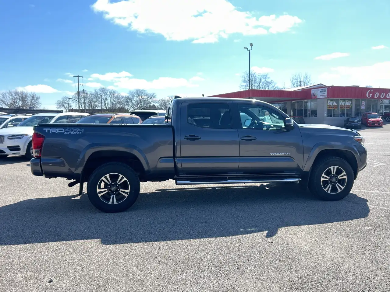 Toyota Tacoma снимка Toyota Tacoma