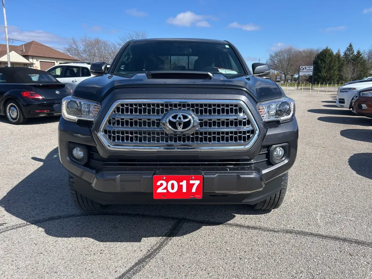 Toyota Tacoma снимка Toyota Tacoma