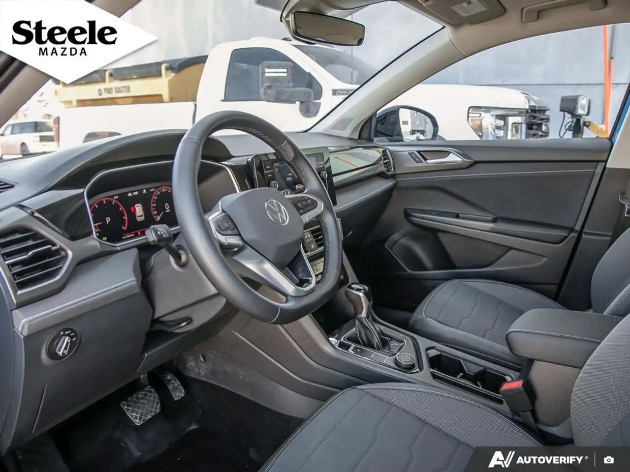 Volkswagen Taos снимка Volkswagen Taos
