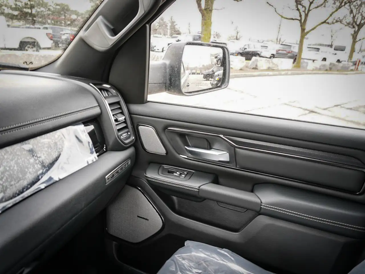 RAM 1500 photo RAM 1500