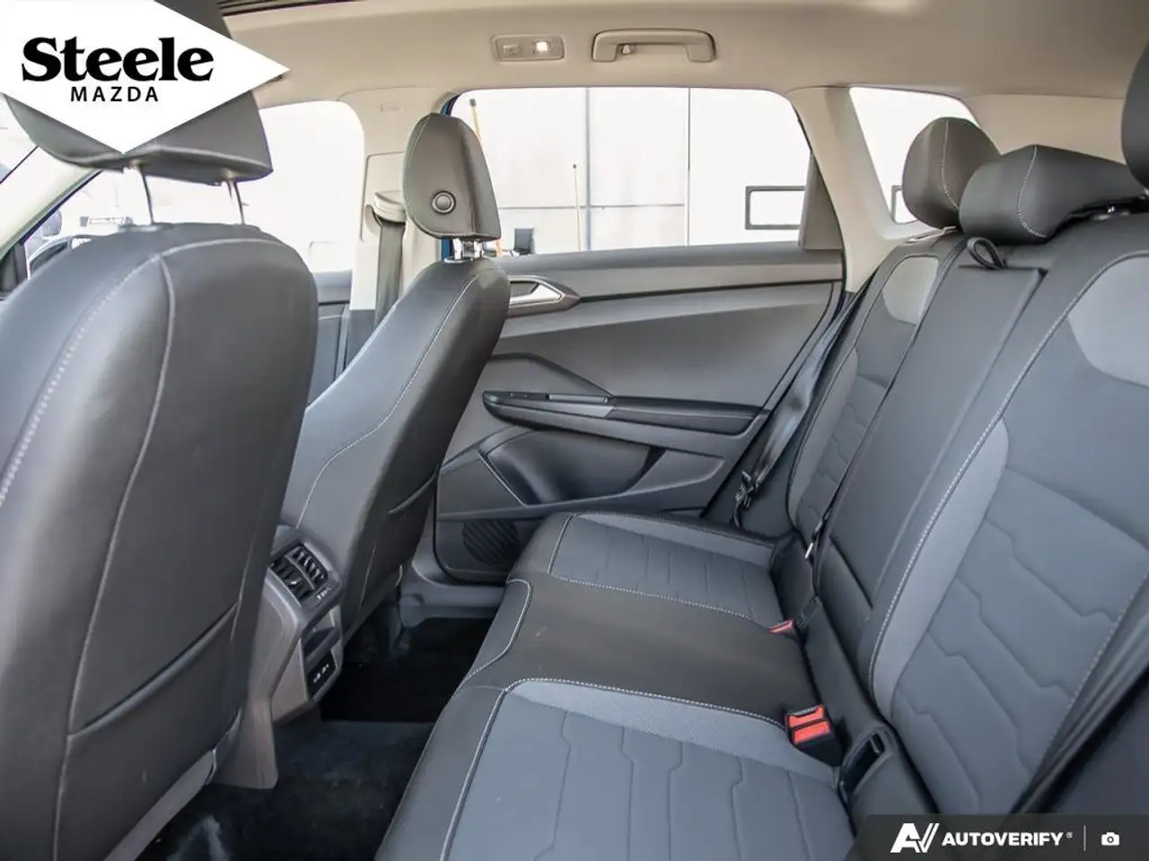 Volkswagen Taos снимка Volkswagen Taos