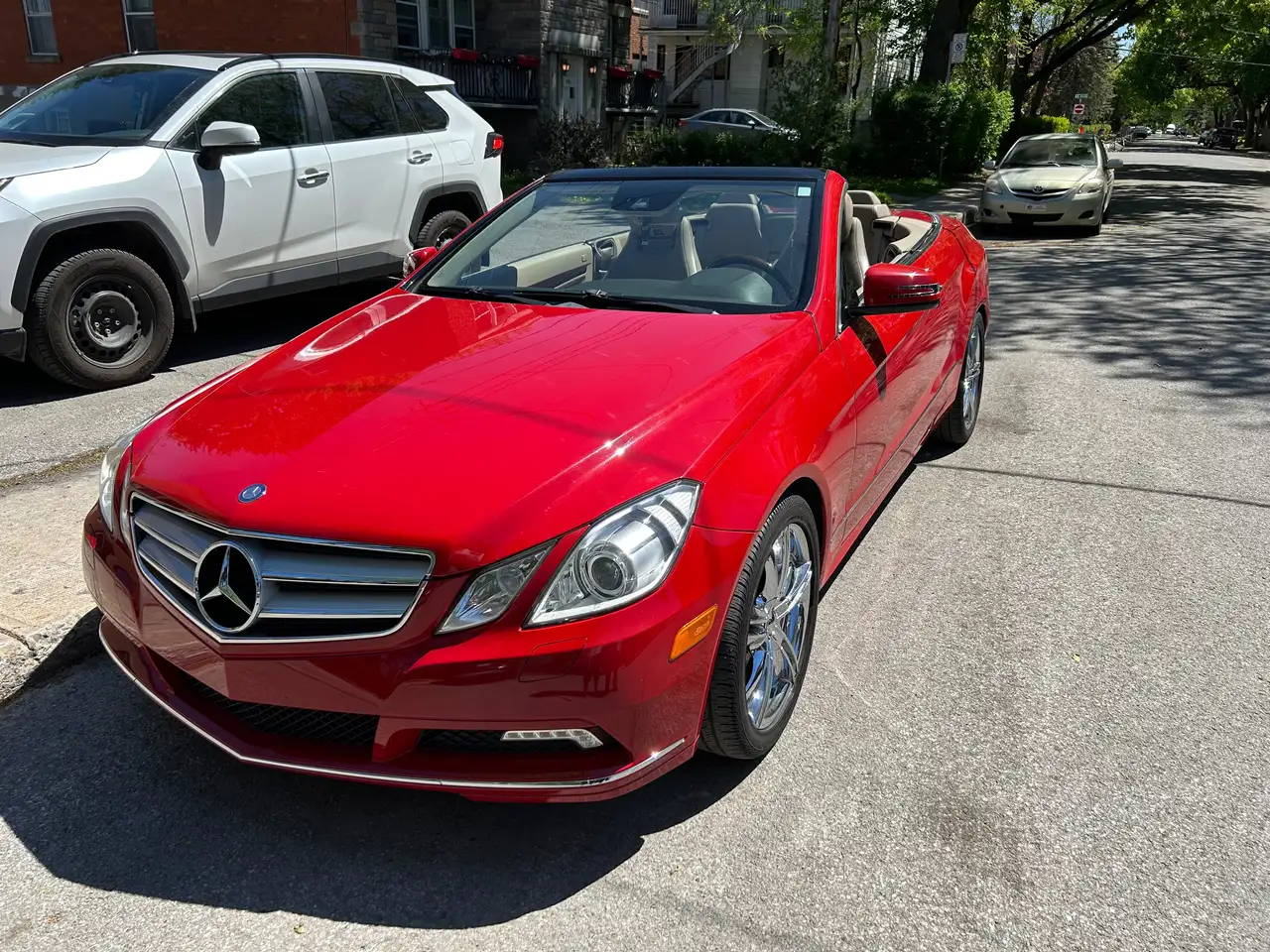 Mercedes-Benz E-Class photo Mercedes-Benz E-Class