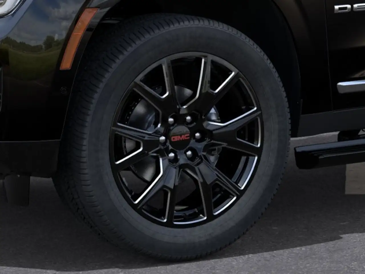 GMC Yukon photo GMC Yukon
